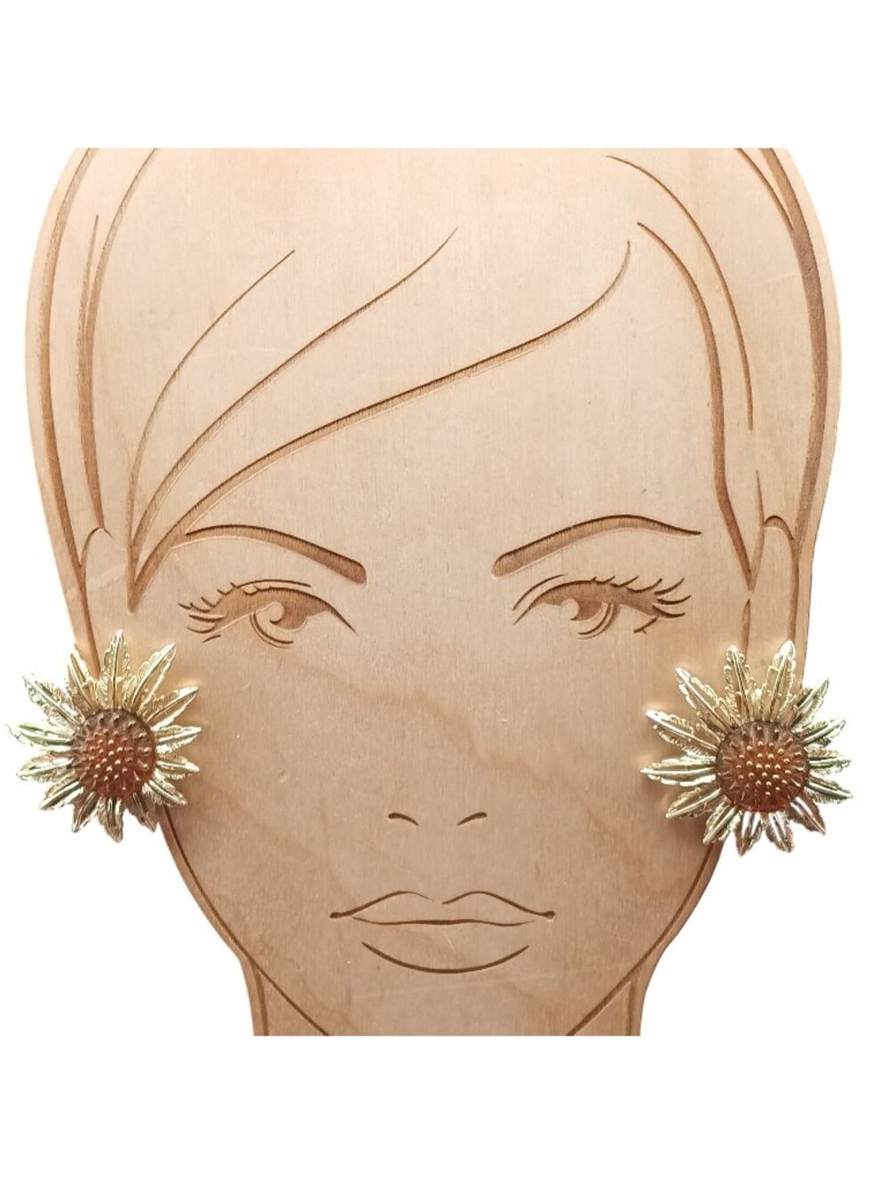 Vintage Sarah Coventry Gold-Tone Sunflower Clip-On Earrings